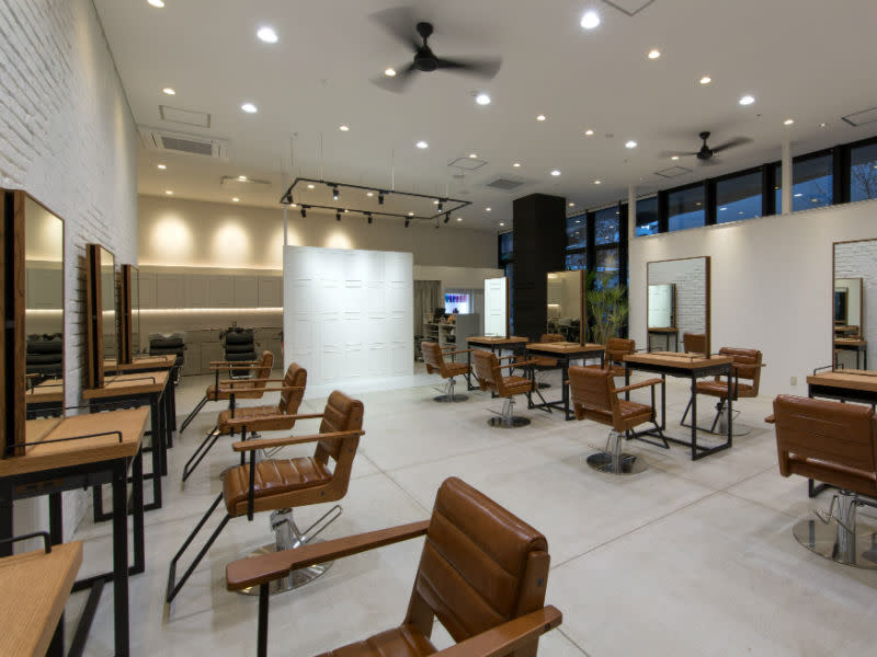 BATTERY VIERRA 塚口店_1