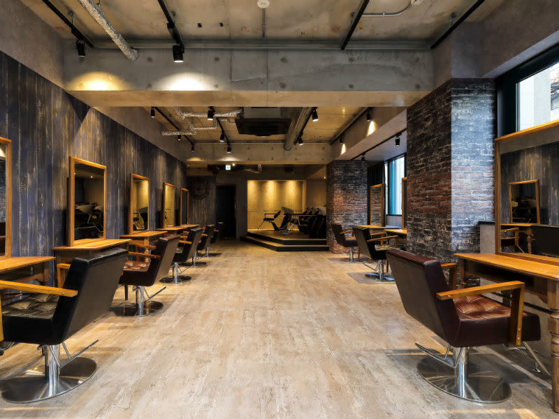 TERRACE  岡本店