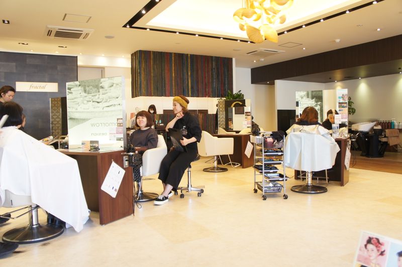 フラクタルデザイン 時津店_2