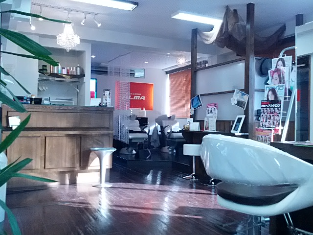 HAIR&MAKE ALMA 東久留米店