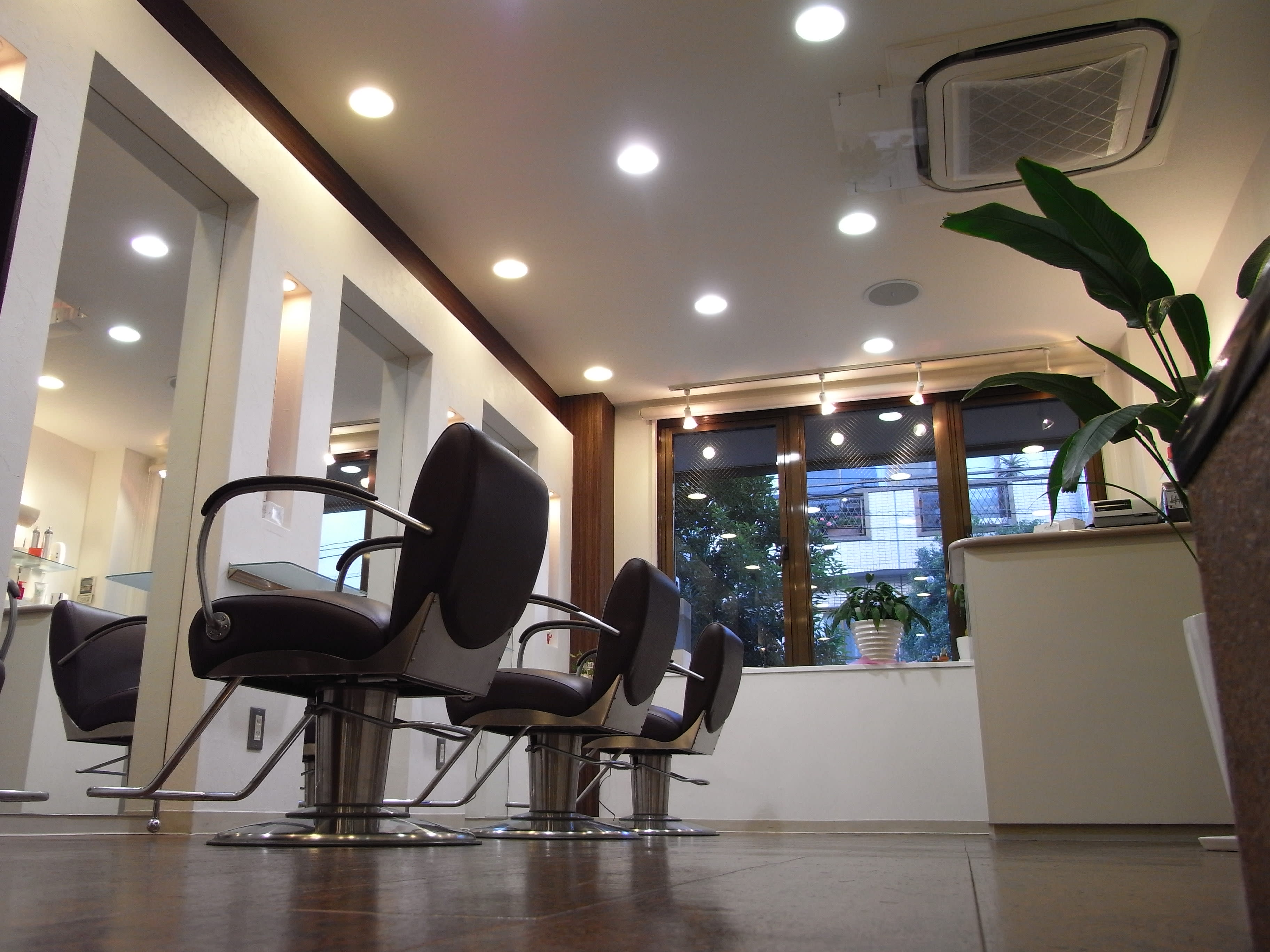 IGOLAGI hair design
