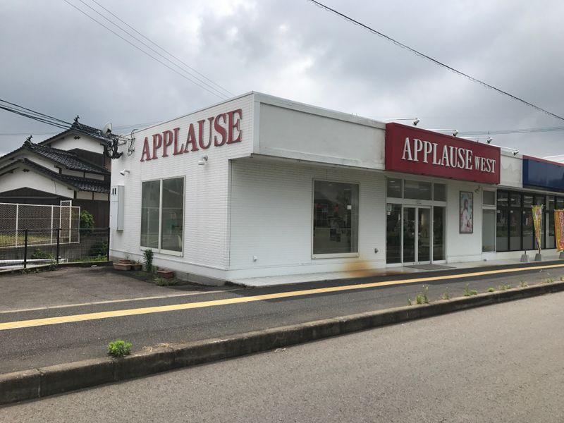 applause west_2