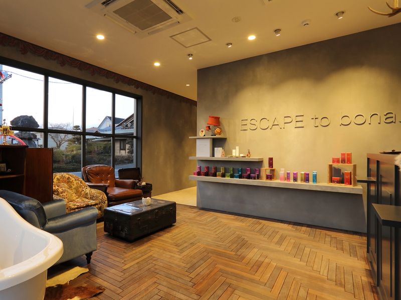 ESCAPE to bona 高崎店
