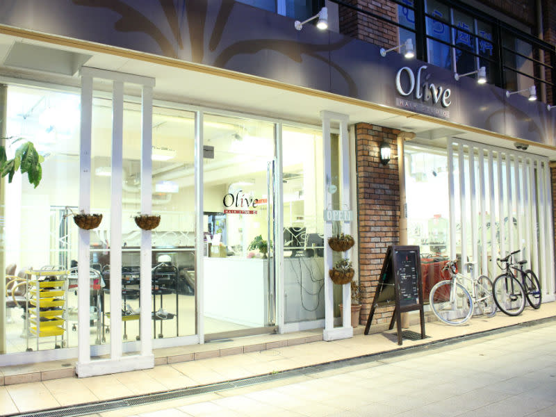Hair studio Olive 大阪ドーム前店_2