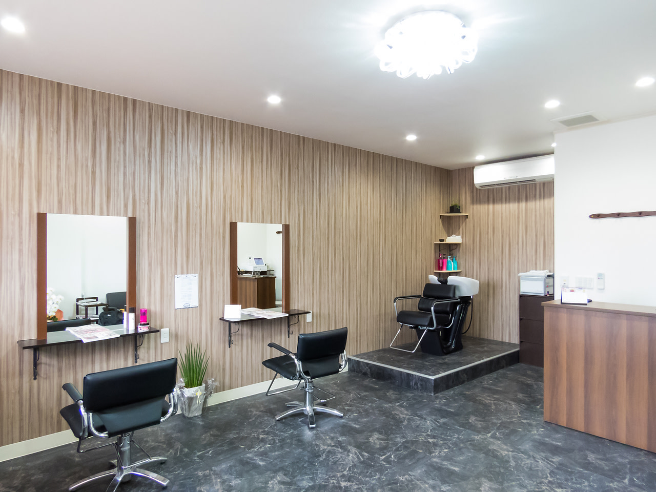 HAIR DESIGN Lupinus