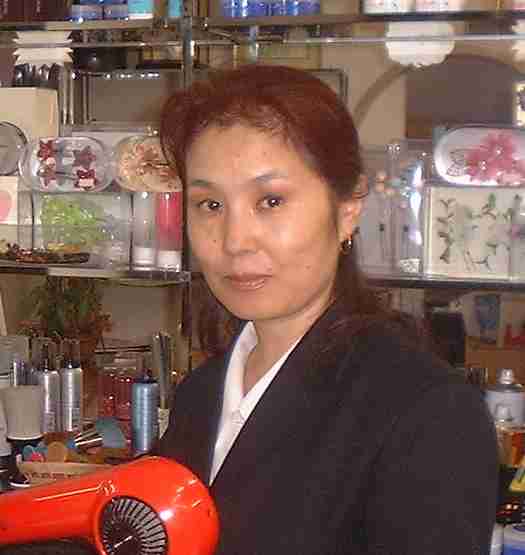 エッチ 美容室_杉本　鈴子