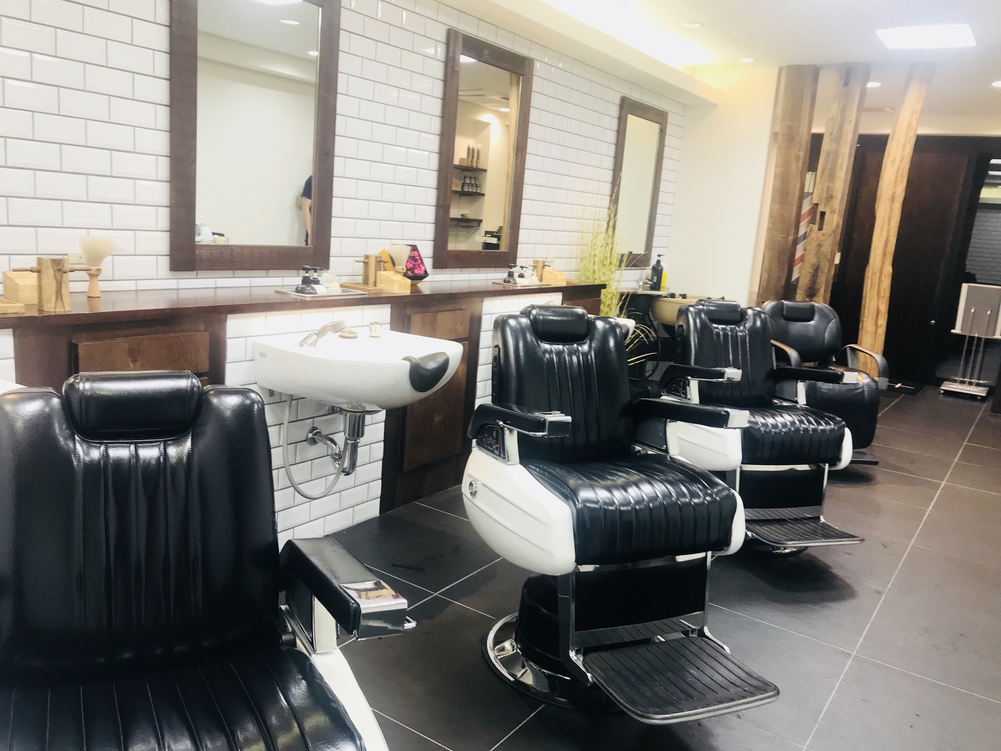 東中野メンズ専門美容室（床屋） HAIR +per