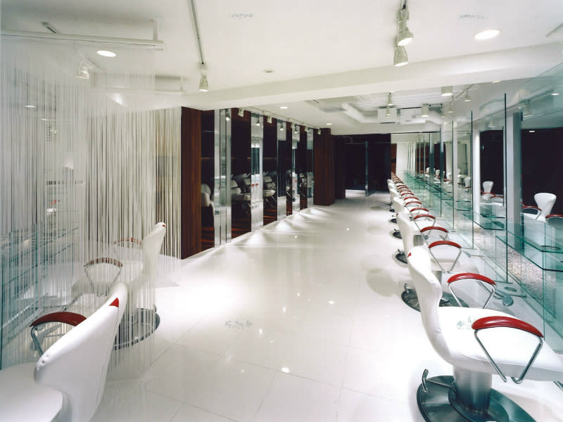 HAIR & MAKE EARTH 青戸店