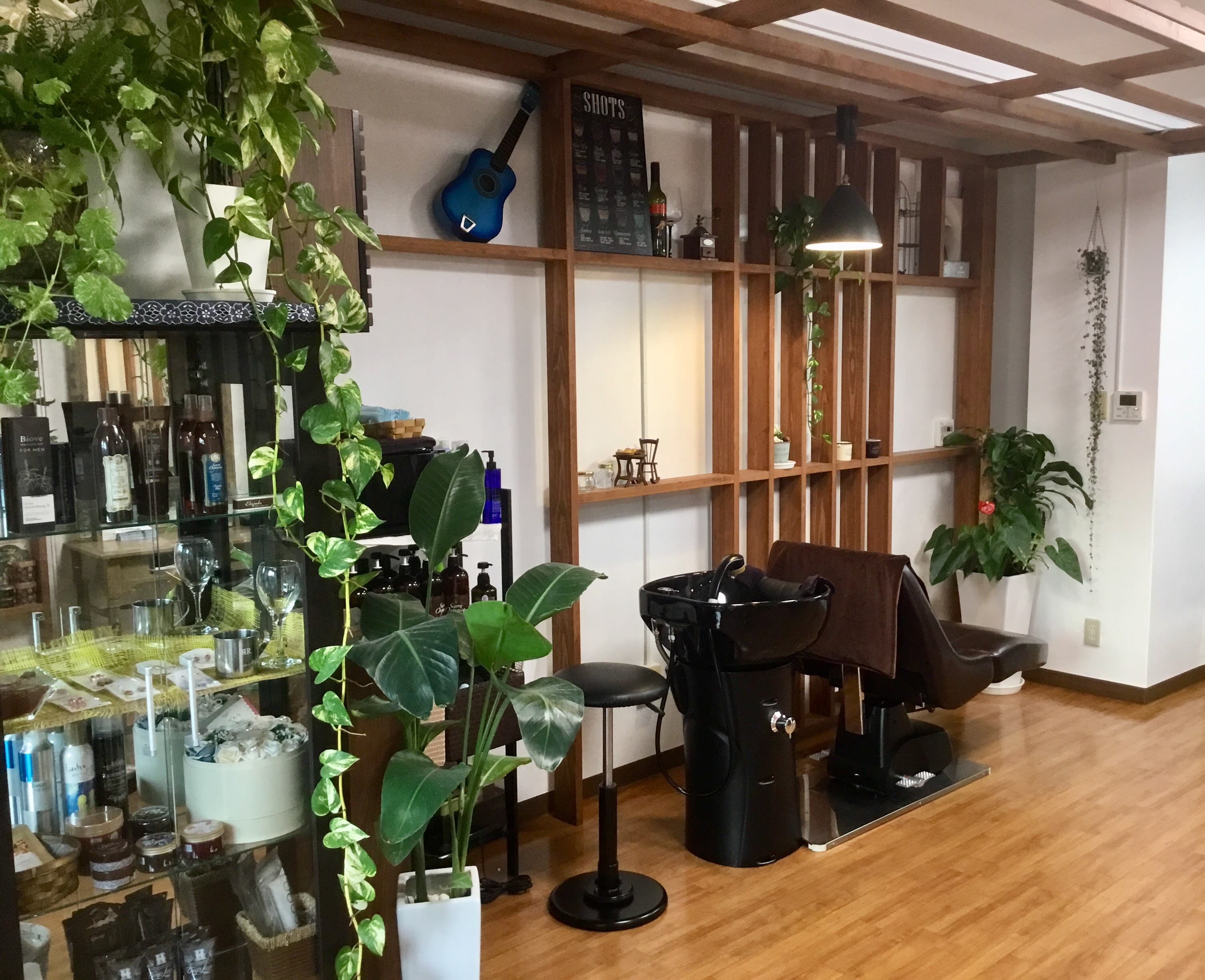 Hair salon devote..s