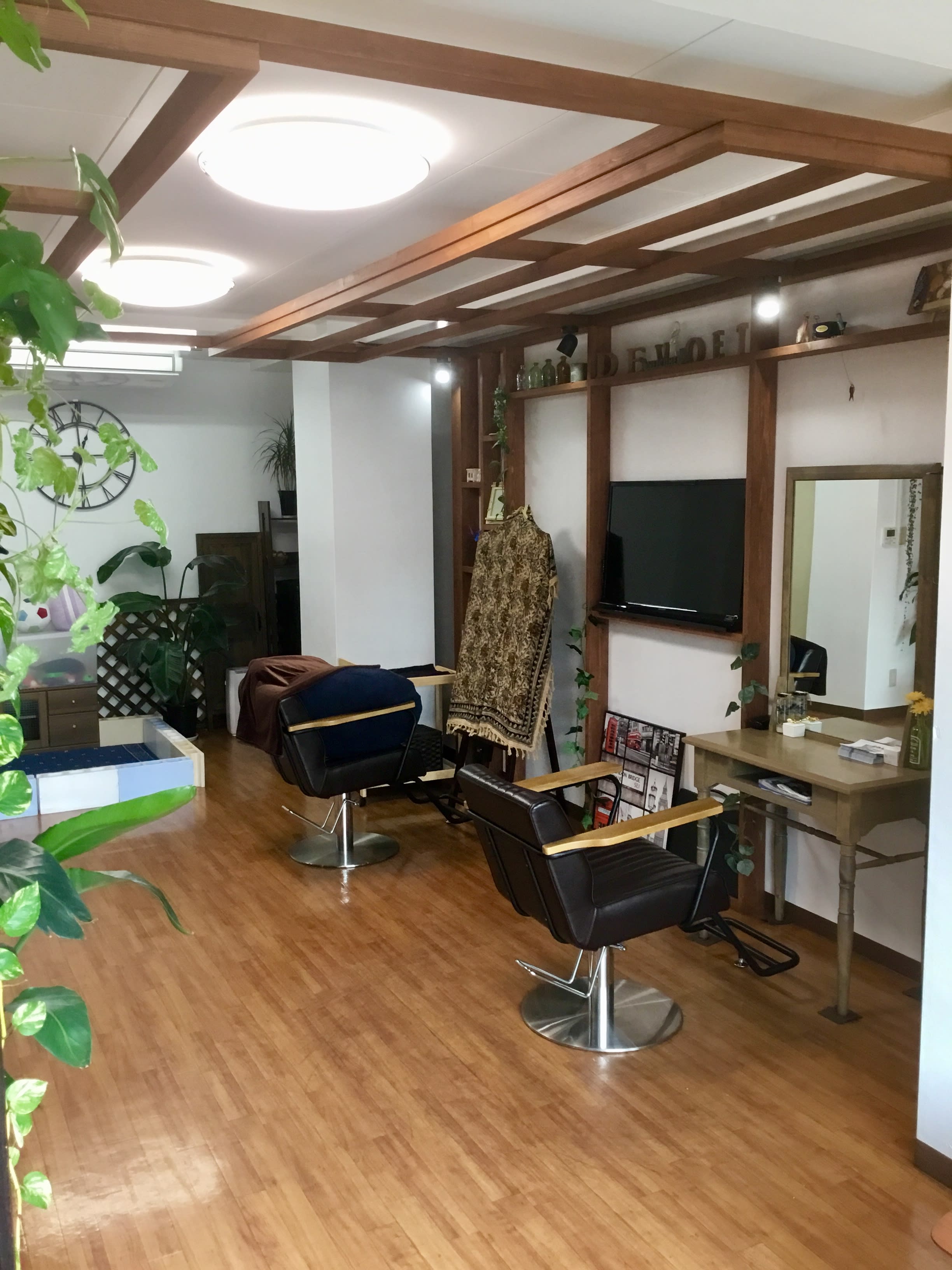 Hair salon devote..s_2