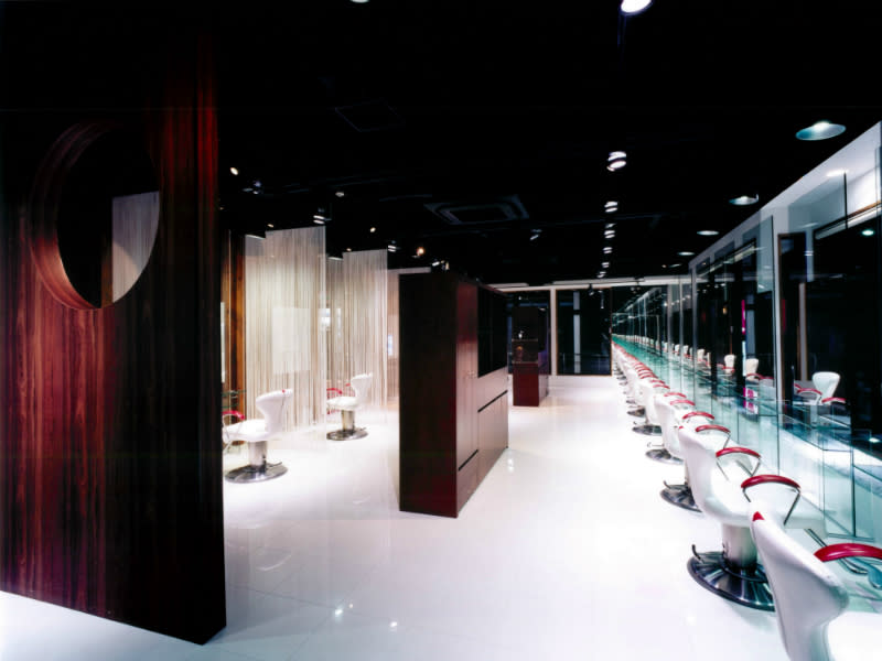HAIR & MAKE EARTH 福島イオン通り店_1