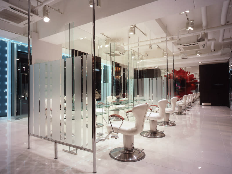 HAIR & MAKE EARTH 星ヶ丘店_1