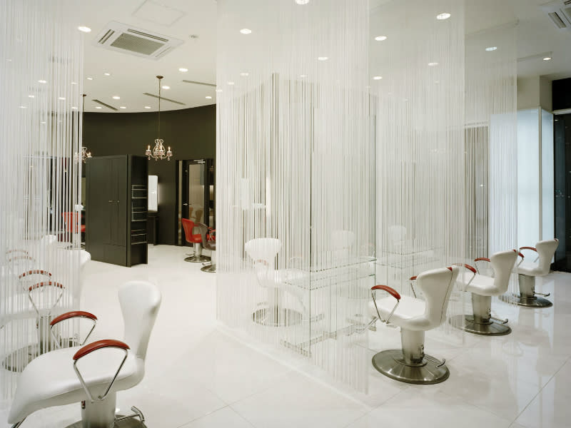 HAIR & MAKE EARTH 山形店_1