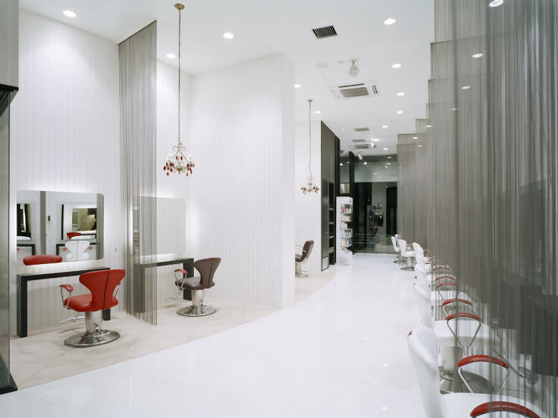 HAIR & MAKE EARTH 海老名店_1
