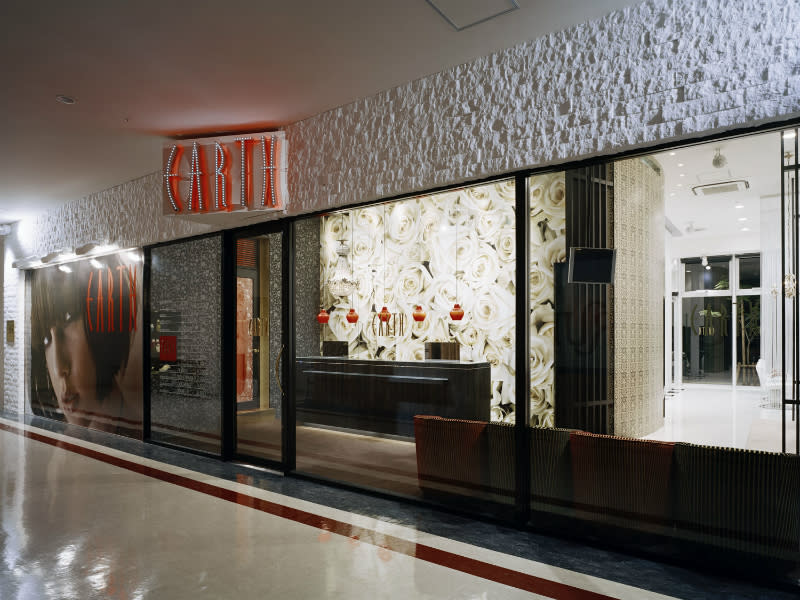 HAIR & MAKE EARTH 豊崎店