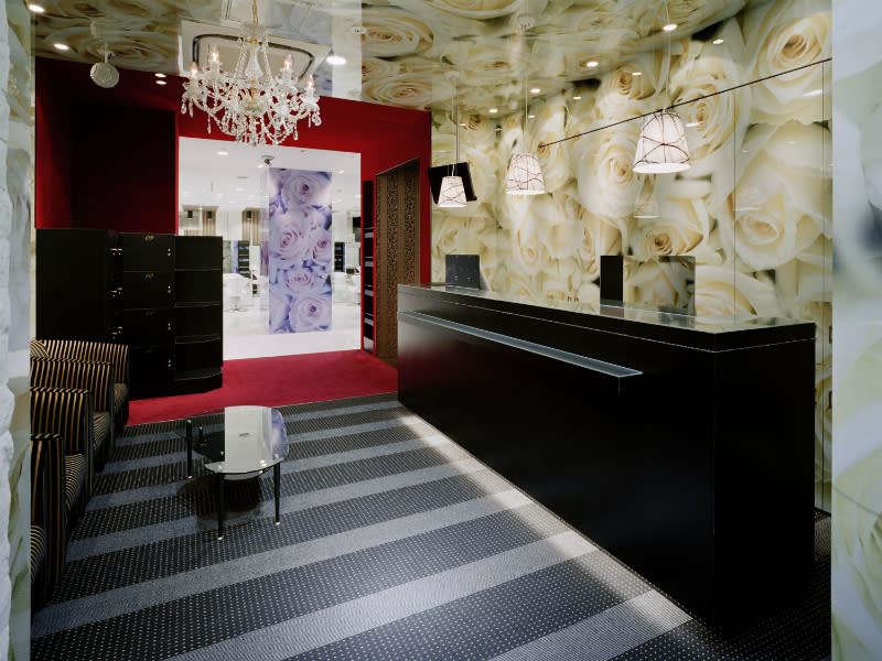 HAIR & MAKE EARTH 赤羽店