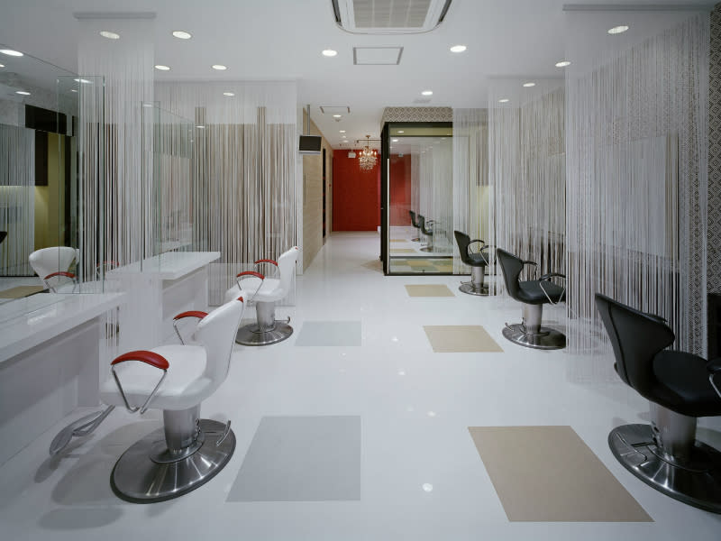 HAIR & MAKE EARTH 竹ノ塚店_1