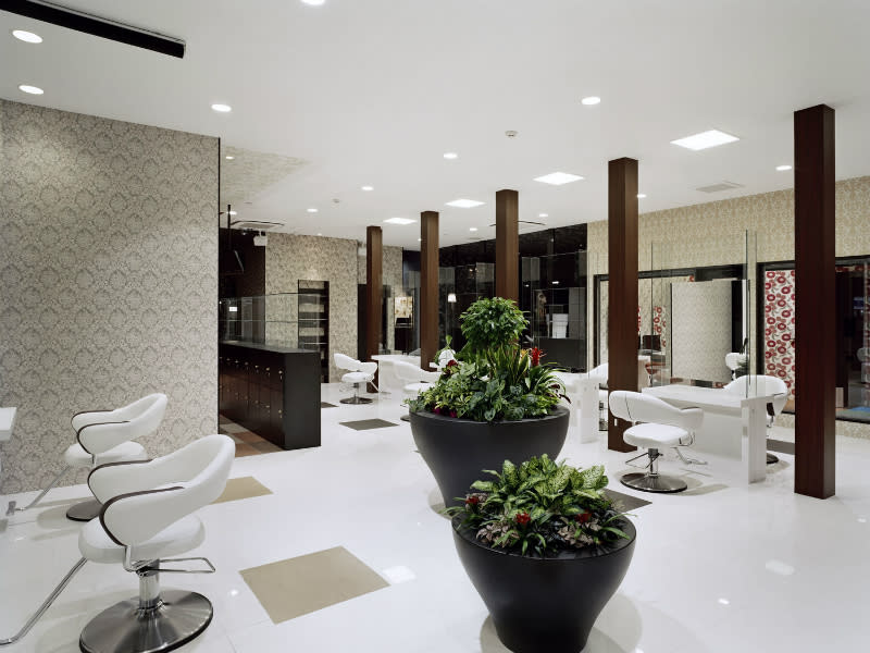 HAIR & MAKE EARTH 土浦店_1
