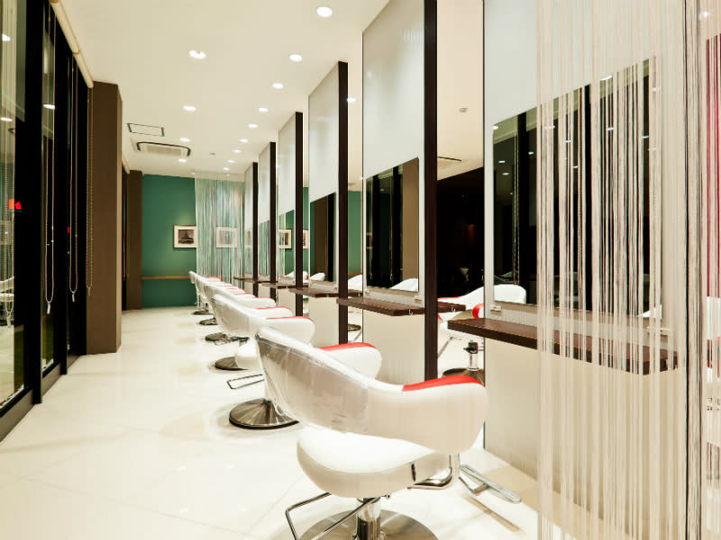 HAIR & MAKE EARTH 焼津店_1