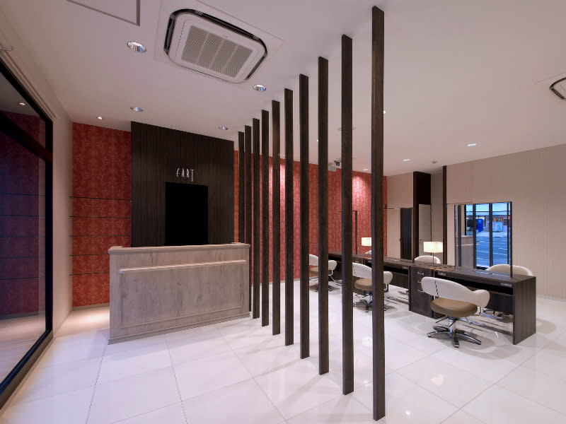 HAIR & MAKE EARTH 三木店