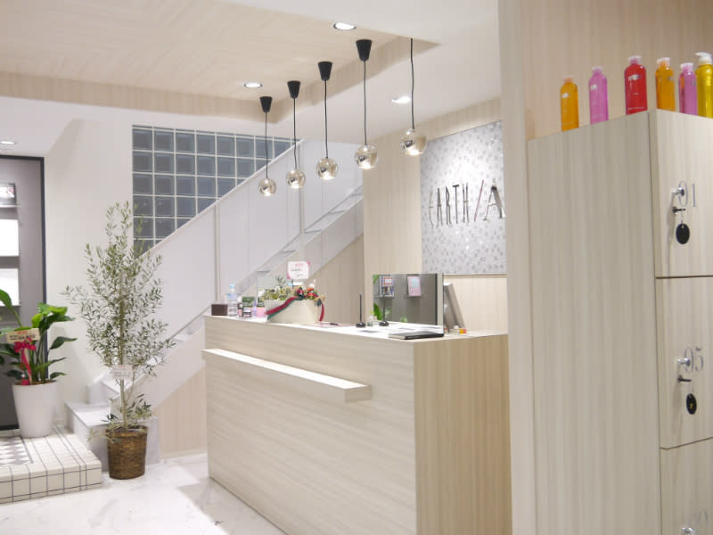 EARTH 関内店_1