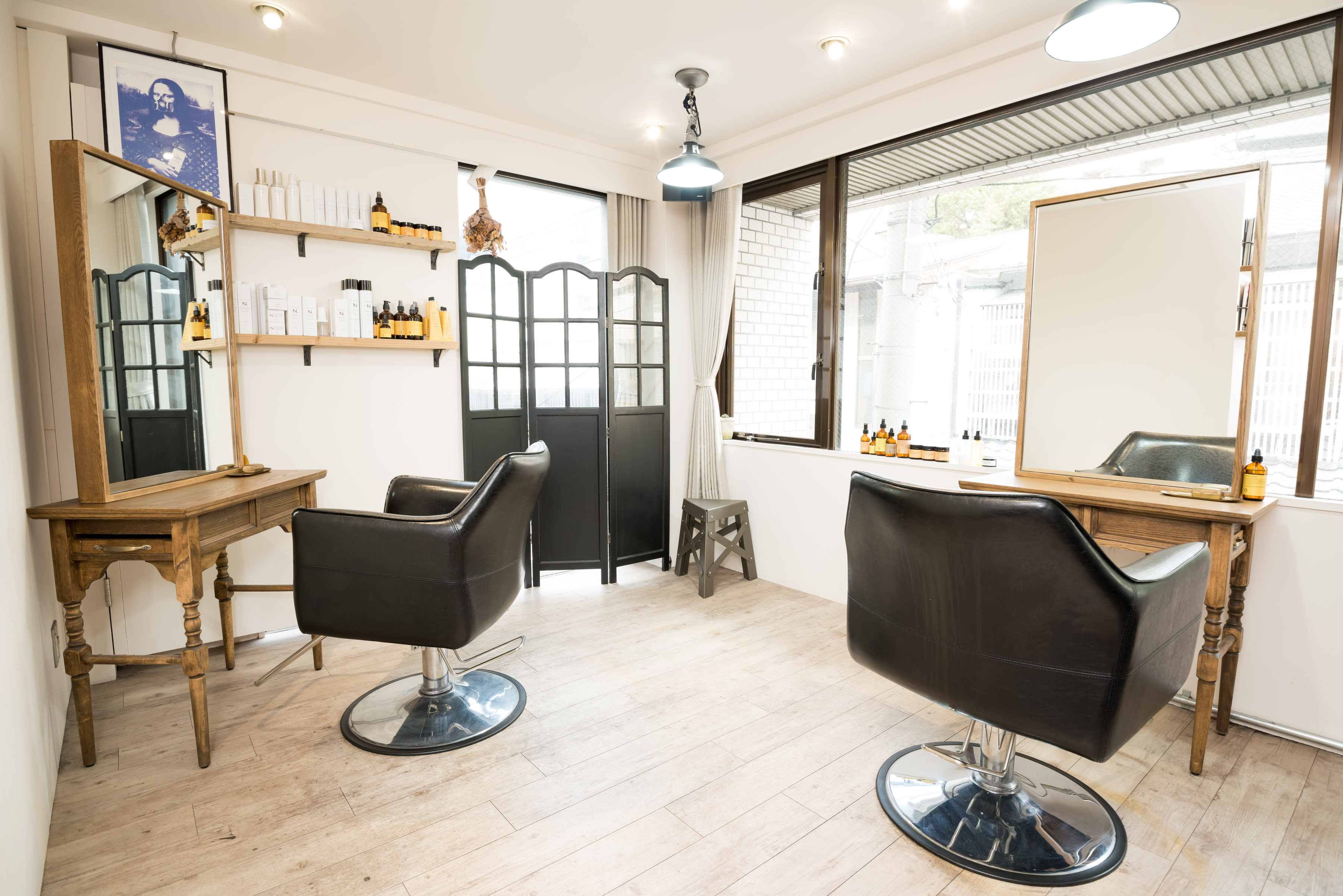 Trad. hair salon