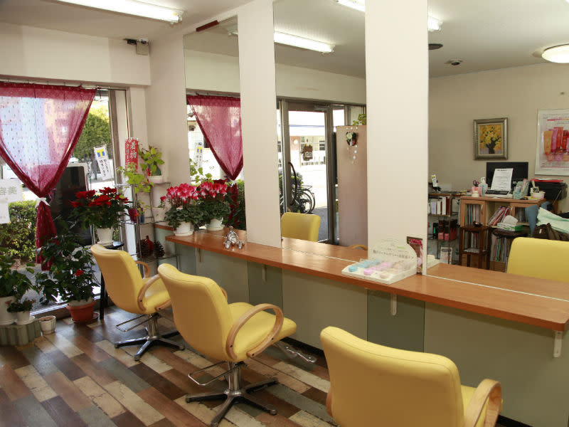 Cutting Salon PLAZA 桜本店