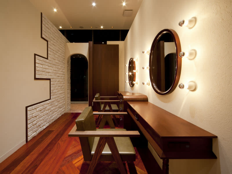 el zafiro 淀屋橋店_1