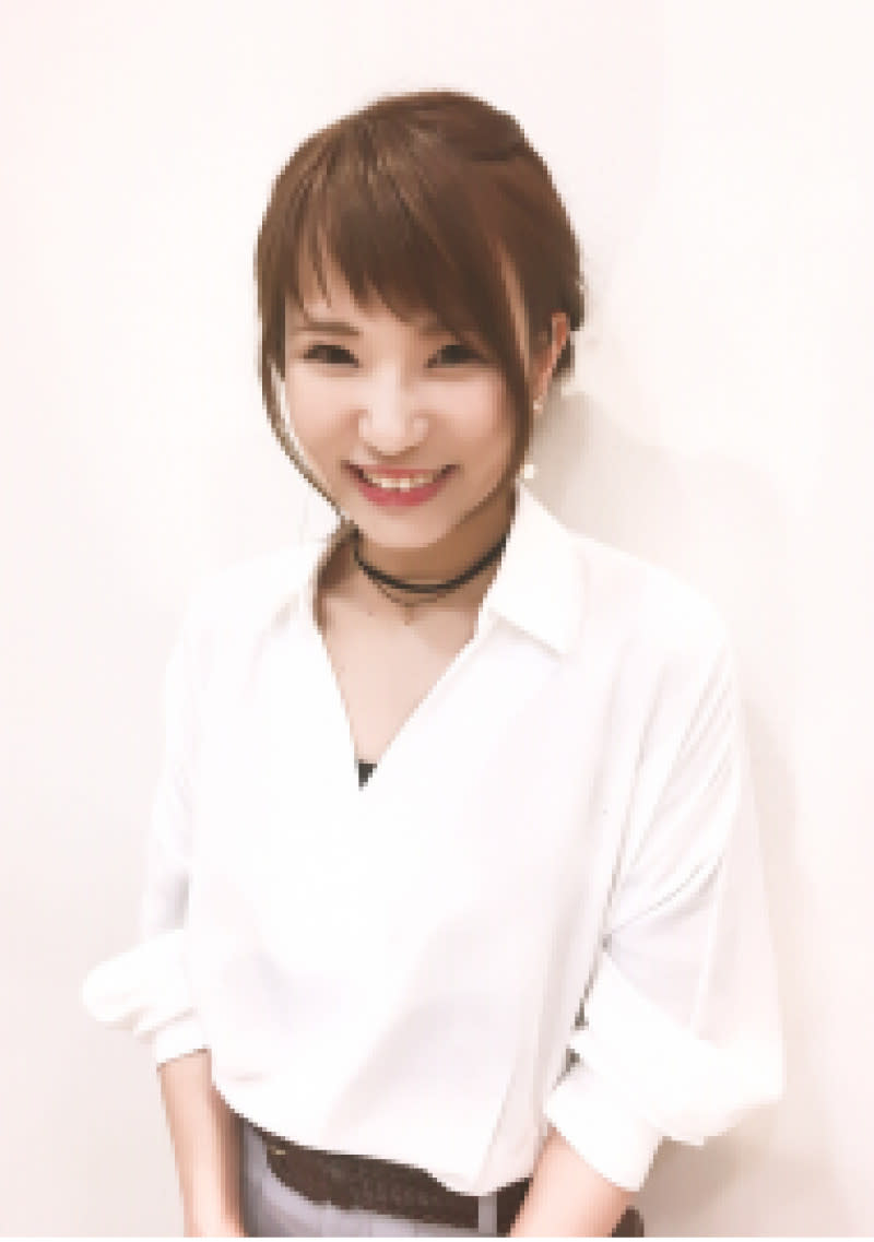 Three._山本 貴子