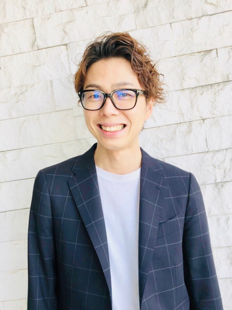 HAIR & MAKE EARTH 泉中央店_鈴木　範嗣