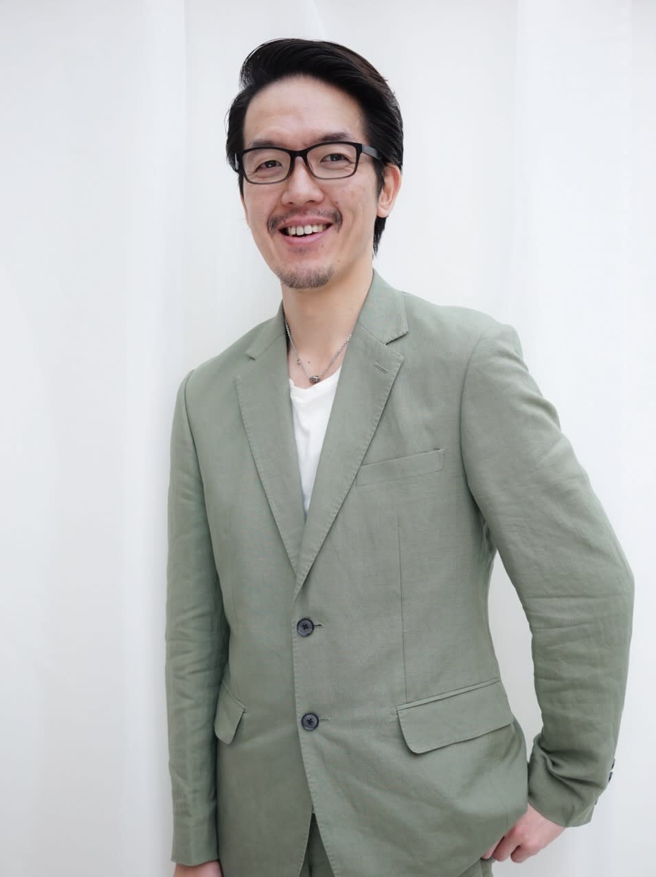 e.m.a PREMIUM BEAUTY SALON_横井 敦史