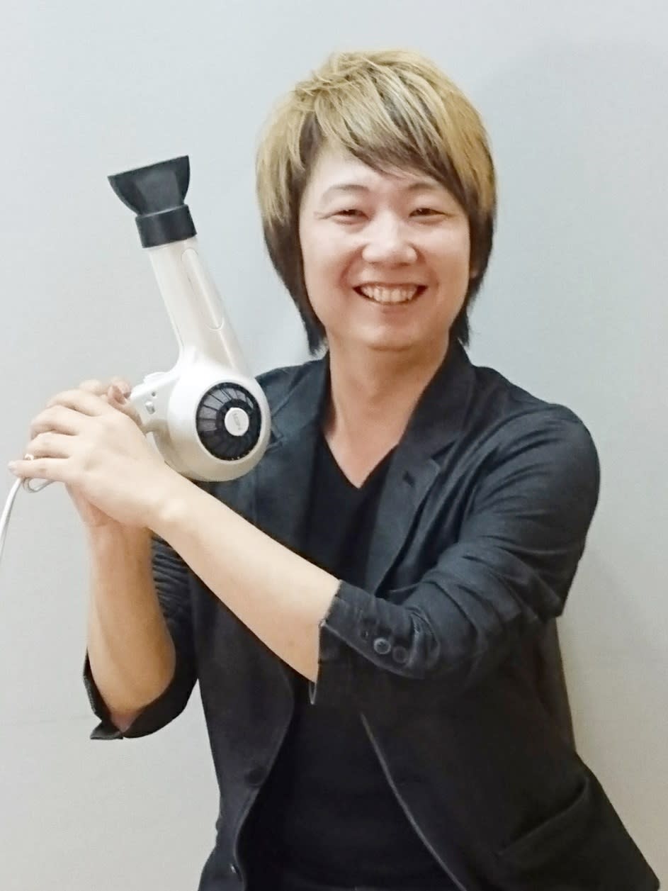 ヘアーサロン ソシエ 生駒店_岡本　悠弥