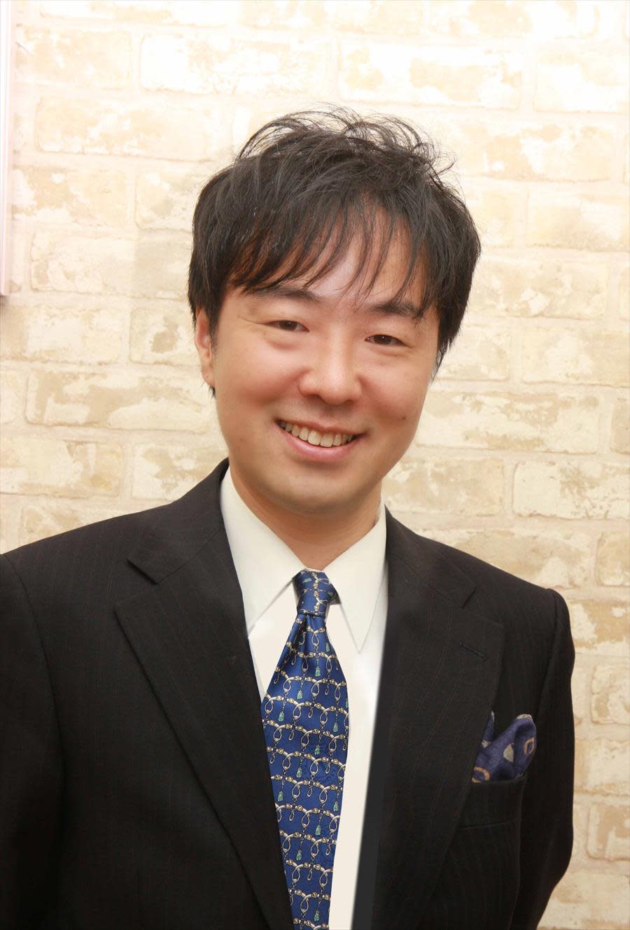 エッチ 美容室_林 昌治