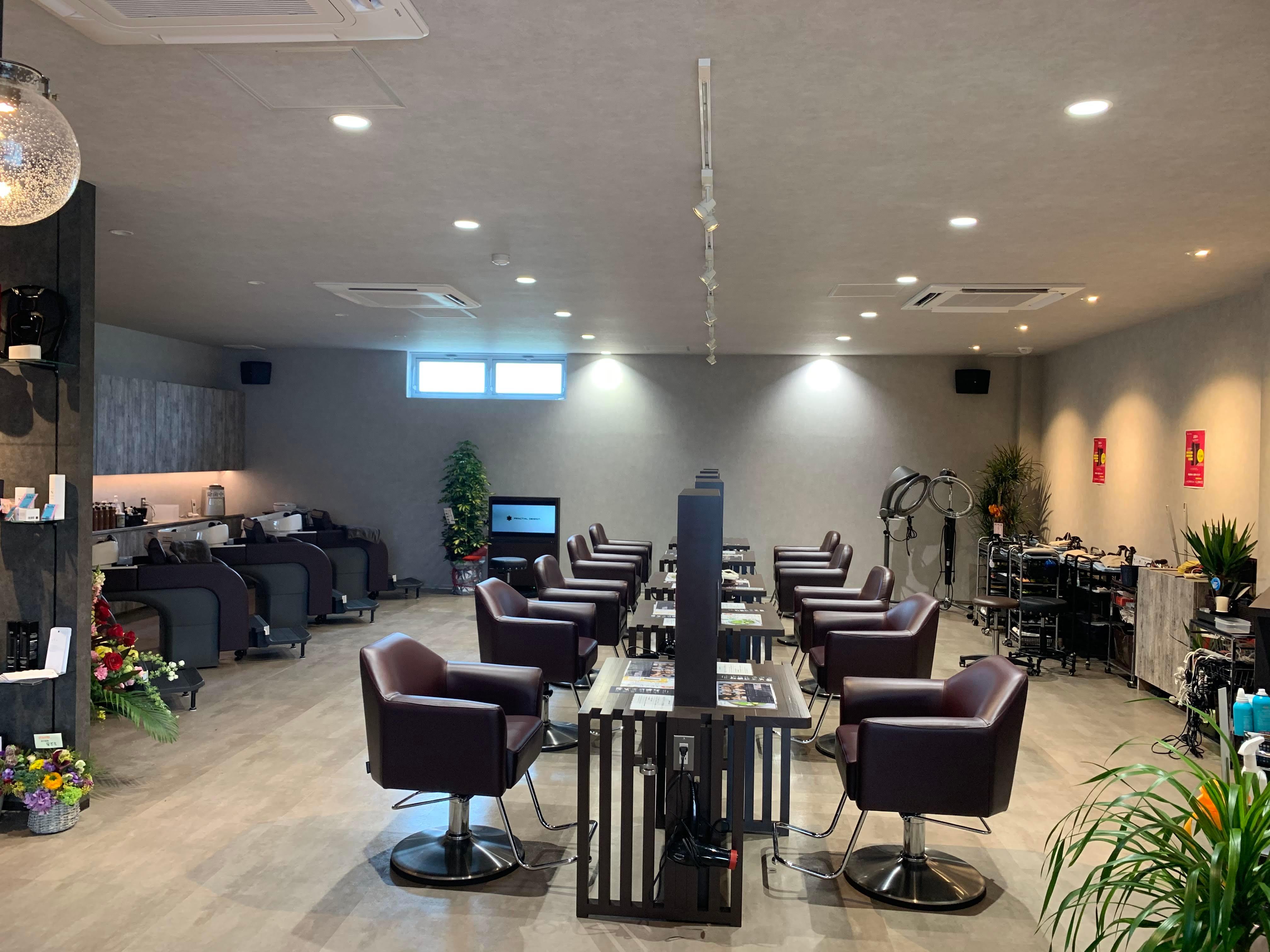 フラクタルデザイン 諫早店_2