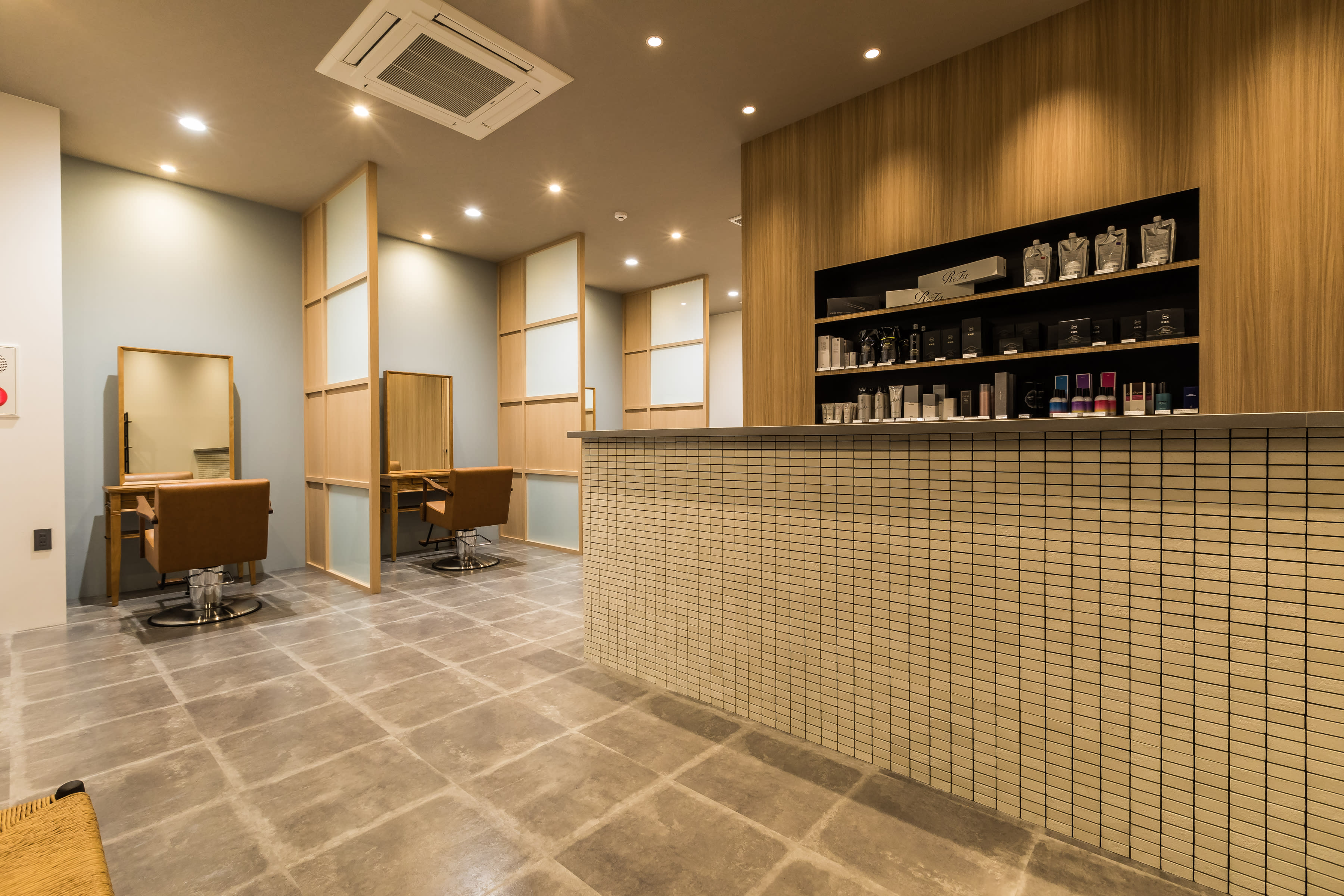 半個室 rire hair 香椎店_1