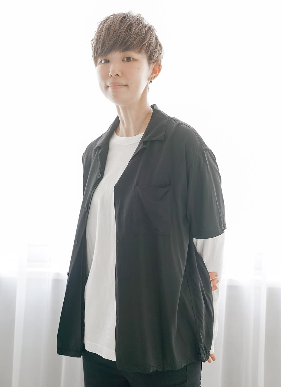 Lily of the Vase_小川 佑里子