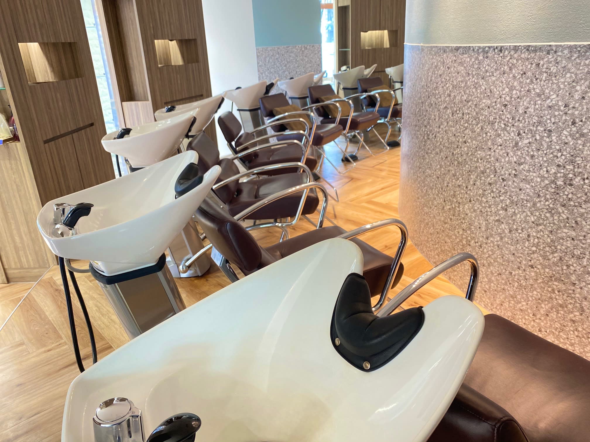 HAIR & MAKE EARTH 福岡天神赤坂店_2
