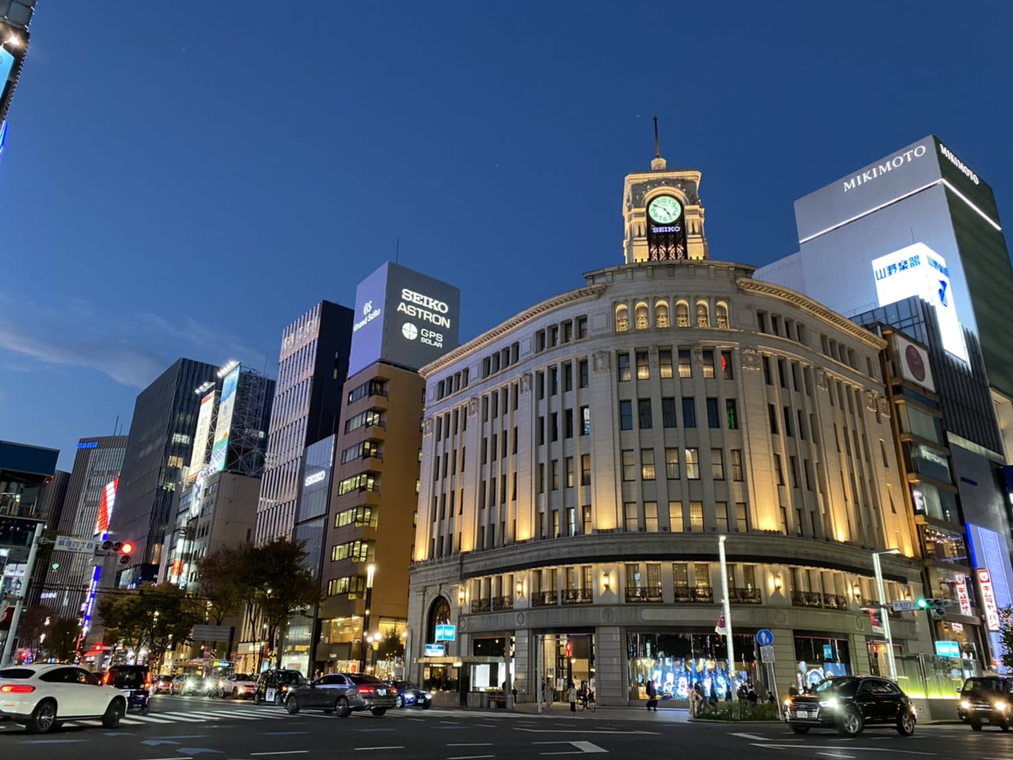 Y's BARBER GINZA LOUNGE