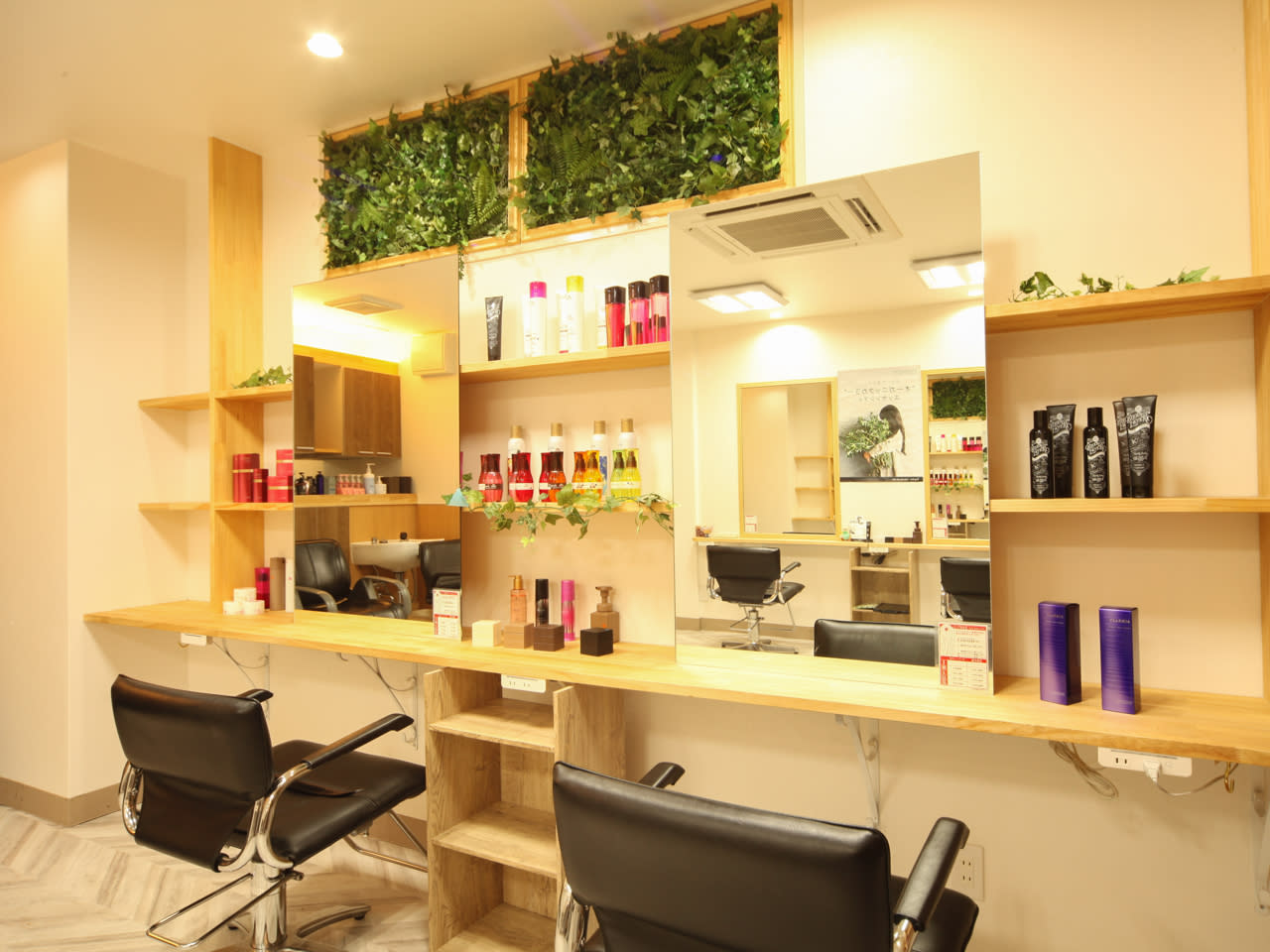 hairs BERRY 大橋店
