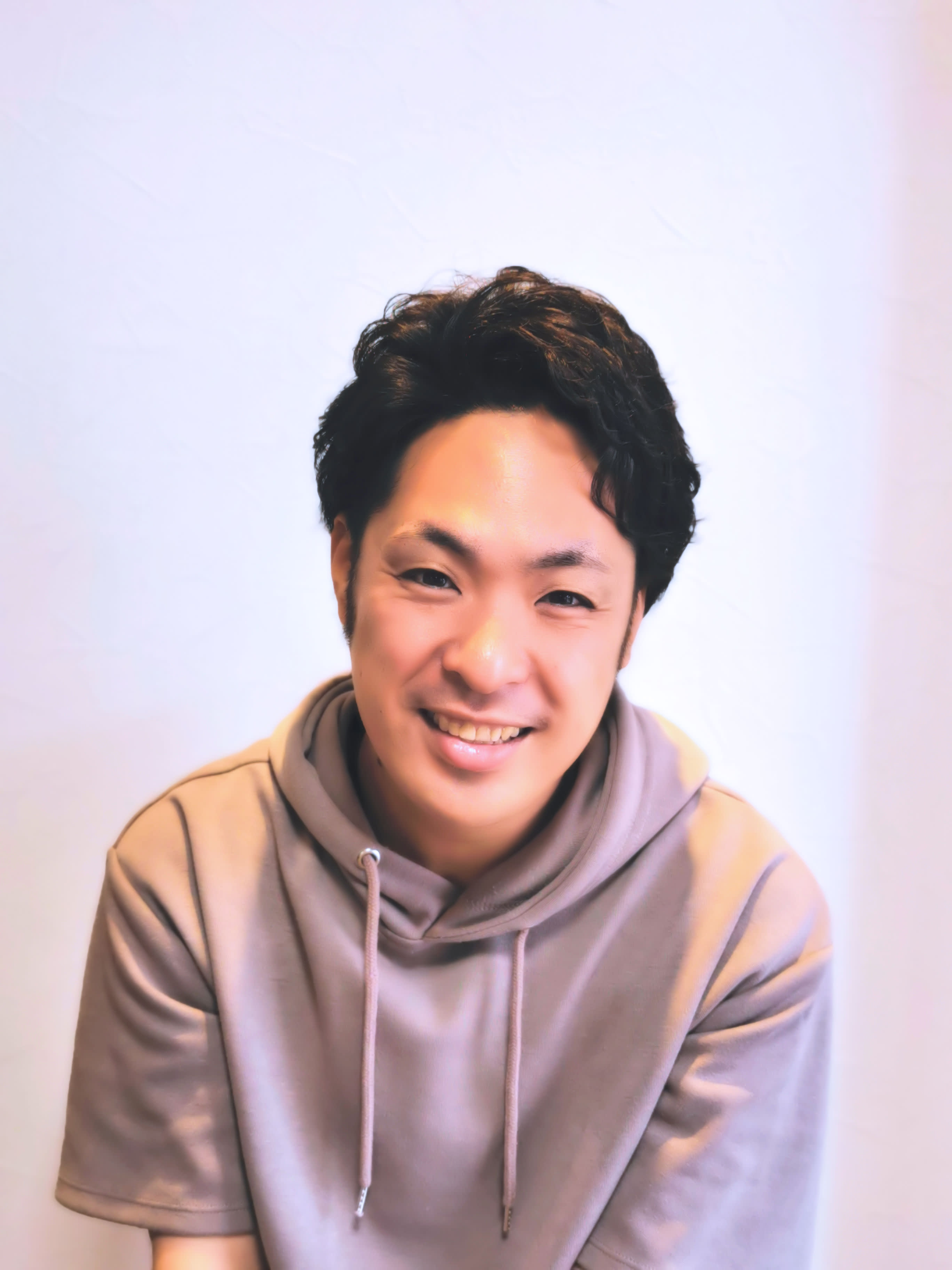 くせ毛専門美容室ヘアエステ ウィルミナ_百瀬　充