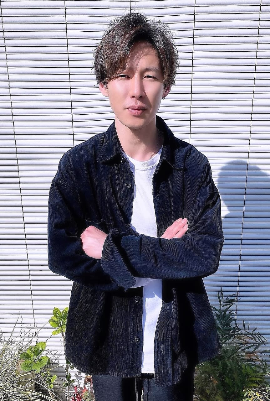 半個室型美容室 Sourire 姪浜店_神田英樹