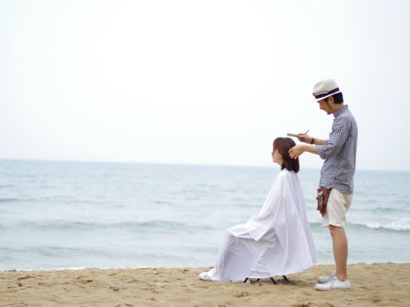 r.a.f seaside salon_2