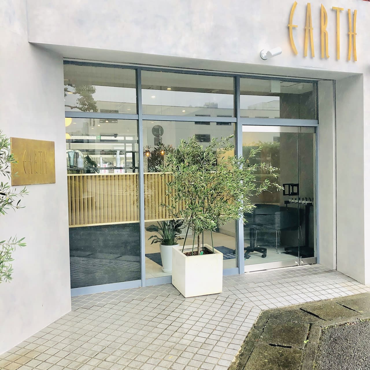 HAIR & MAKE EARTH 春日部店_1