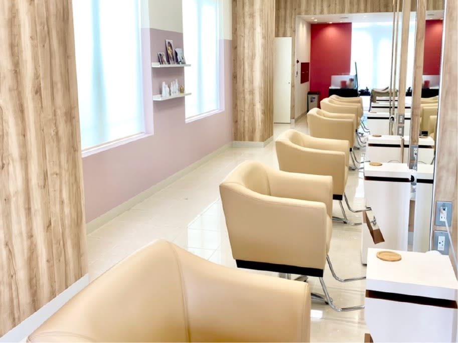 figaro Ribute 登美ヶ丘店_1
