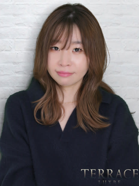 TERRACE  岡本店_濱口 依里