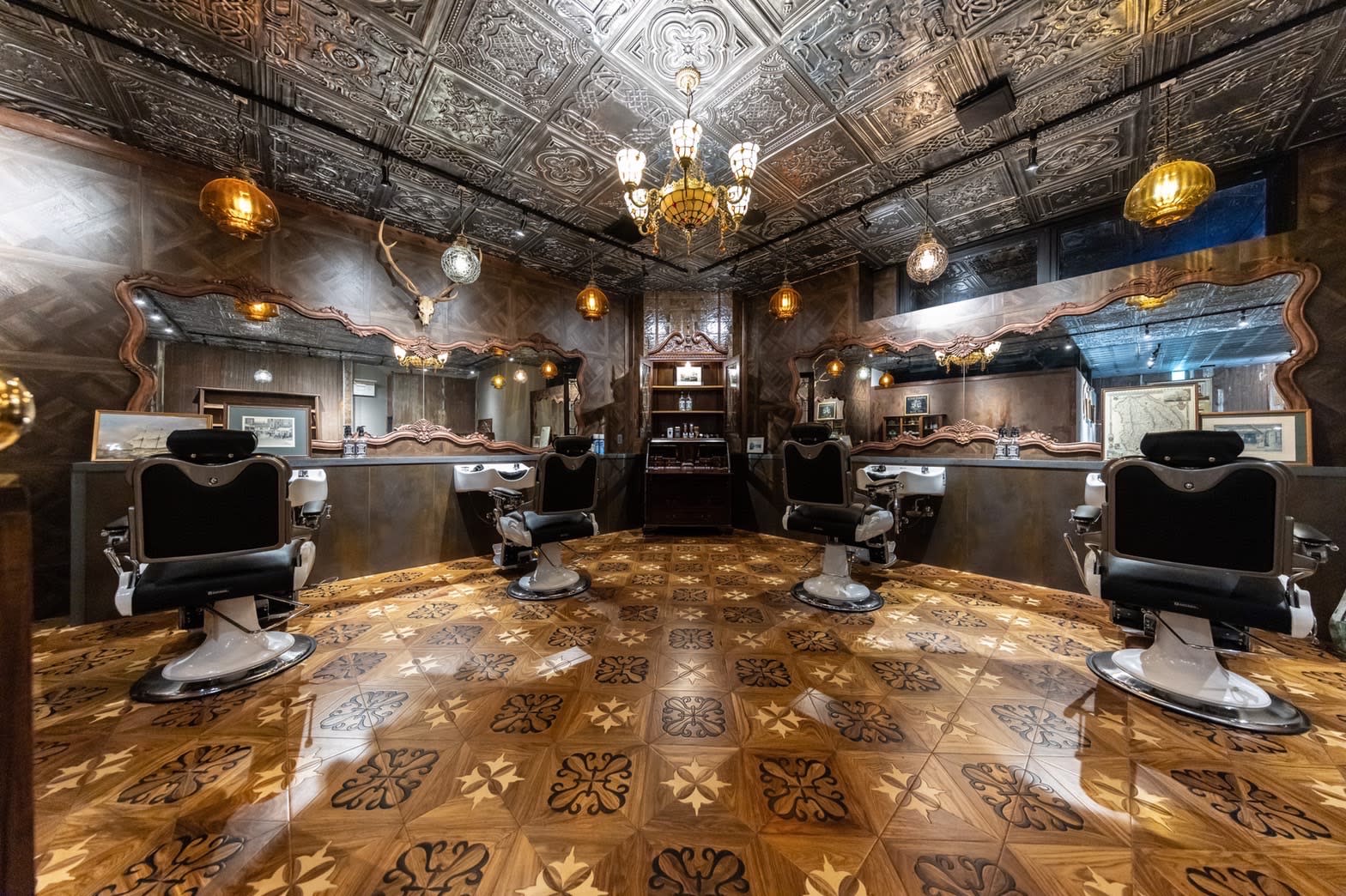 L.A BARBERSHOP 大津店
