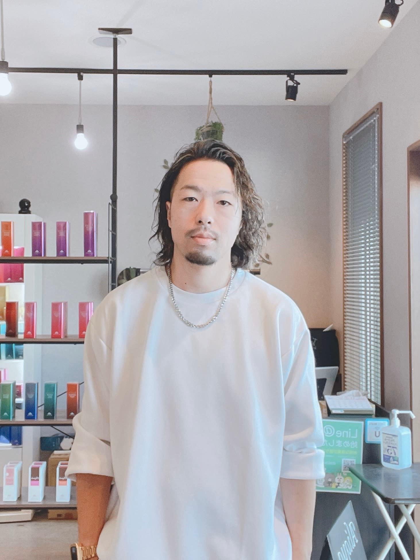 Aliqua hair salon_山本 貴弘