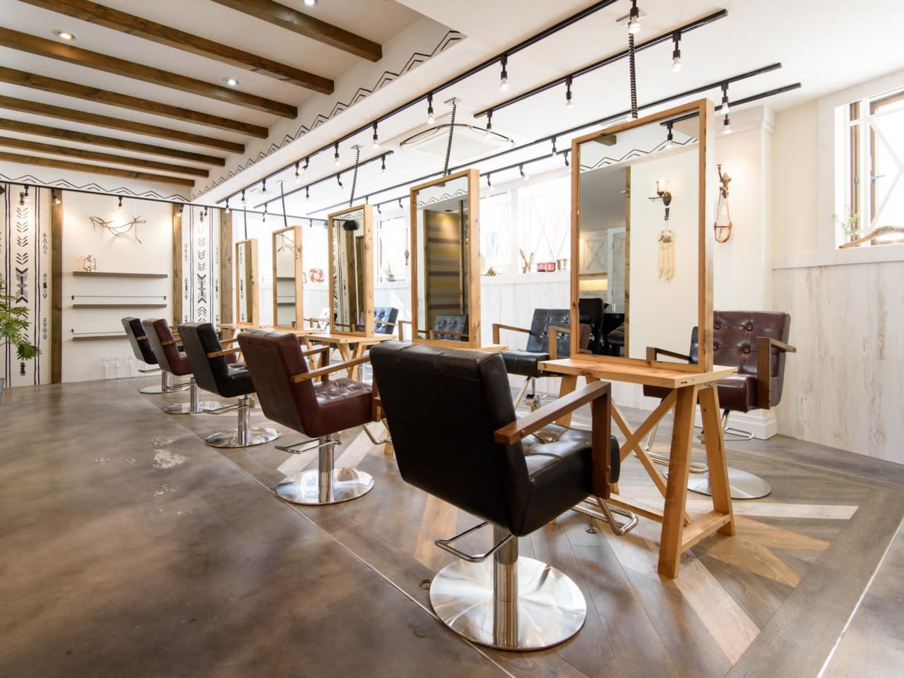 AUBE HAIR chemin by EEM【川口店】