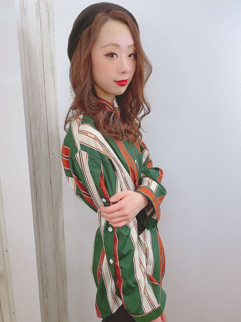 _WHITE 天王寺阿倍野店_竹内 茉奈