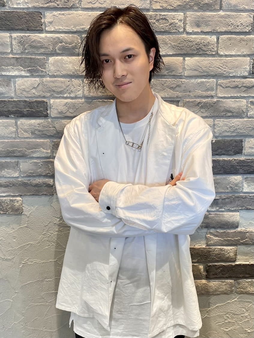 EARTH coiffure beauté 新潟中野山店_小林 亮介